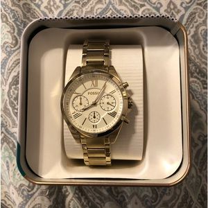 New Fossil Watch. Comes in the original box. Never has been worn.
